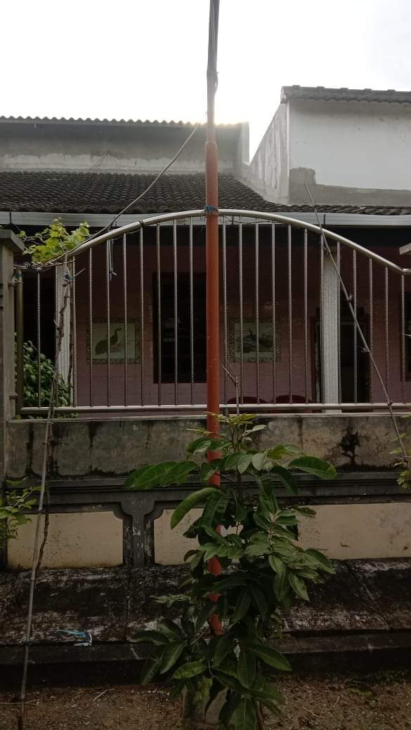 Rumah 1 Lantai siap huni di Pondok maritim Indah Wiyung