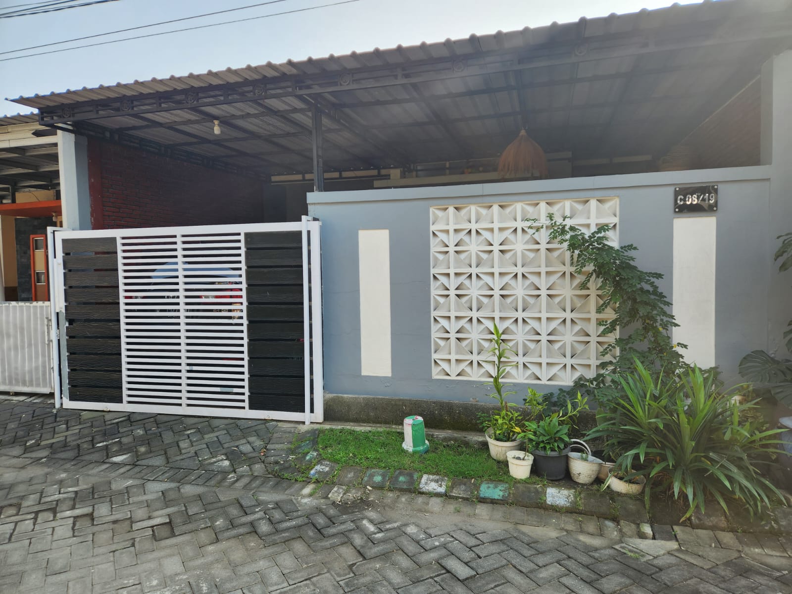Rumah siap huni di Perum TAS 4 Sidoarjo